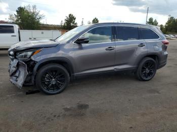  Salvage Toyota Highlander