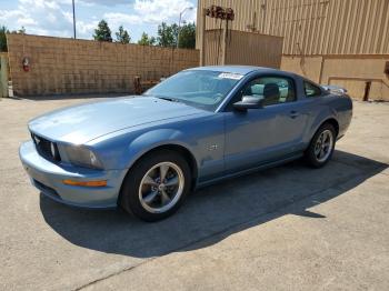  Salvage Ford Mustang