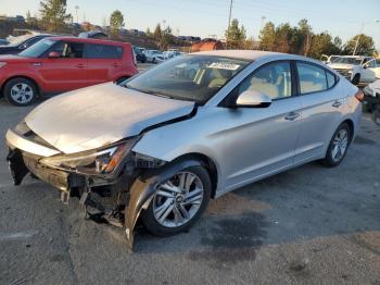  Salvage Hyundai ELANTRA