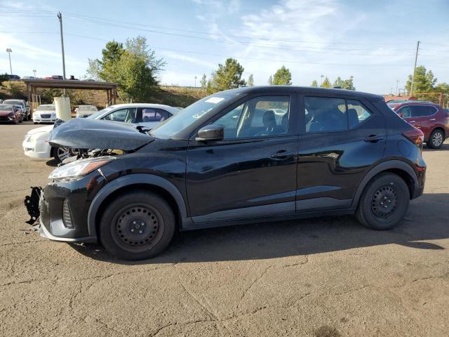  Salvage Nissan Kicks