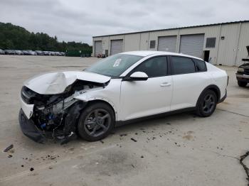 Salvage Kia K4 Lx