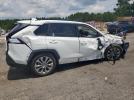 Toyota RAV4 Xle Premium Image 12