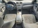 Toyota Camry Base Image 9