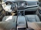 Toyota Highlander Se Image 3