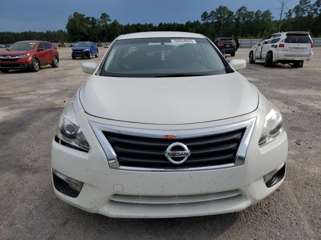 Nissan Altima 2.5 Image 8