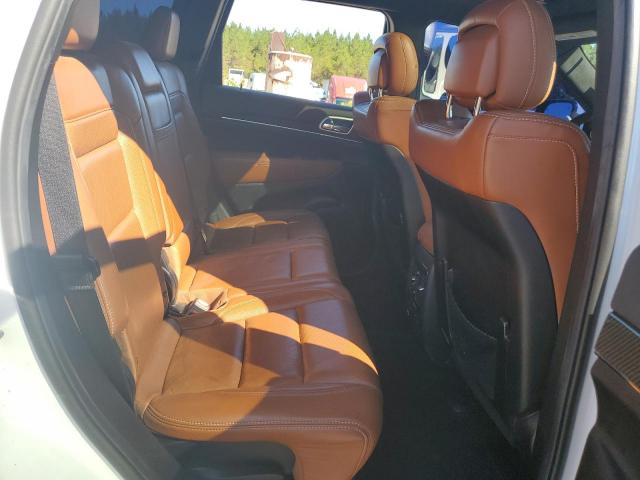 Jeep Grand Cherokee Srt-8 Image 4