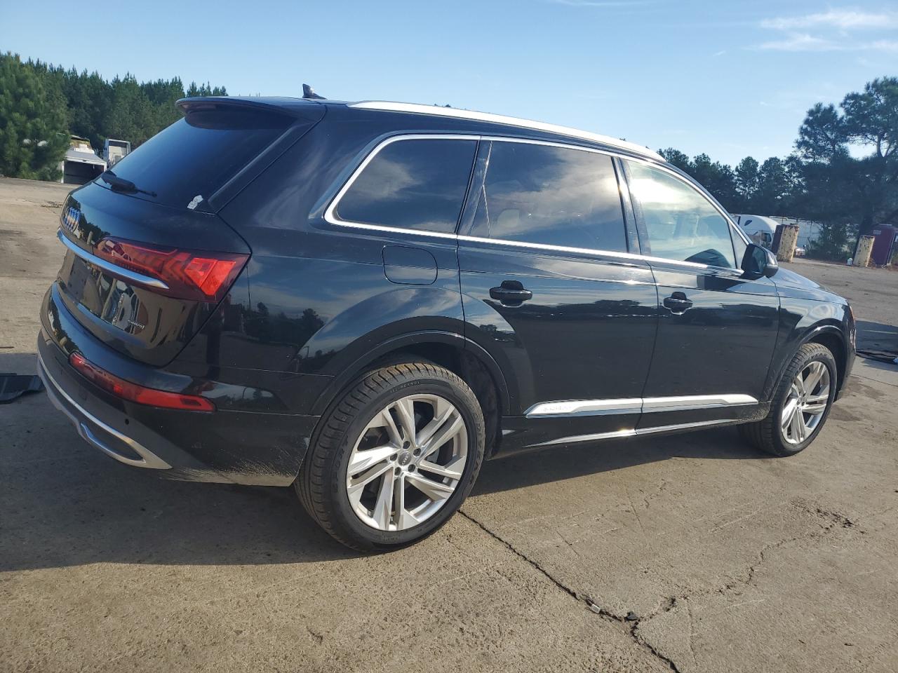 Audi Q7 Premium Plus Image 5