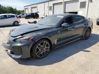  Salvage Kia Stinger