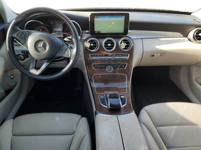 Mercedes-Benz C-Class 300 4matic Image 9