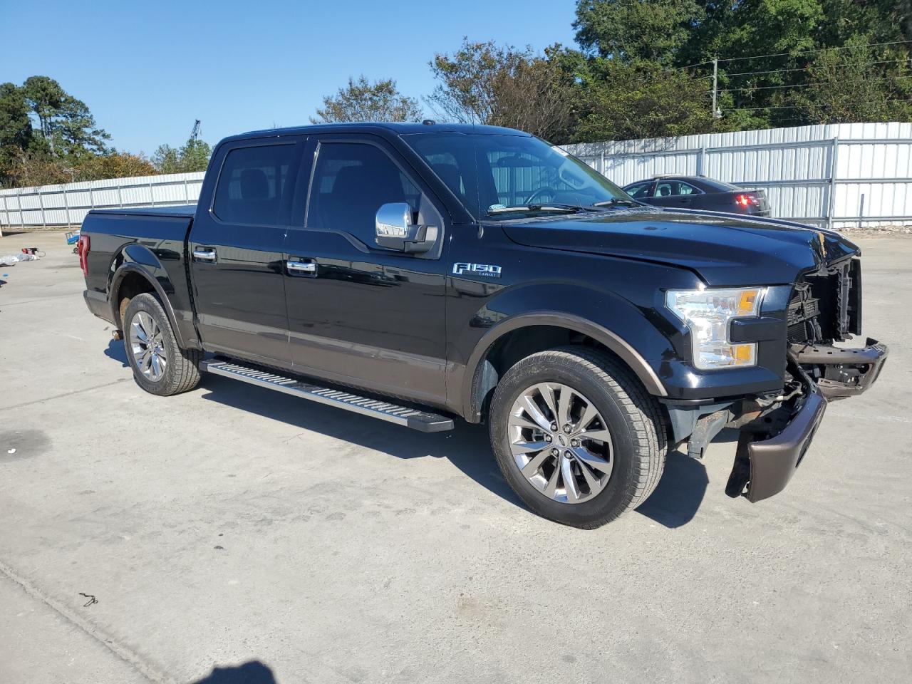 Ford F-150 Supercrew Image 4