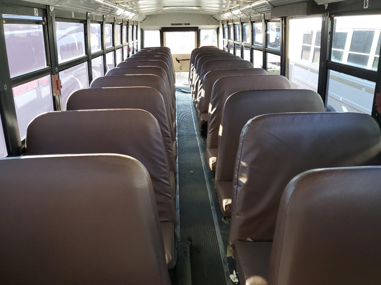 Freightliner Chassis B2 B2b Image 2