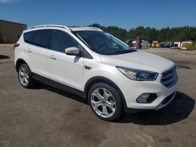 Ford Escape Titanium Image 11