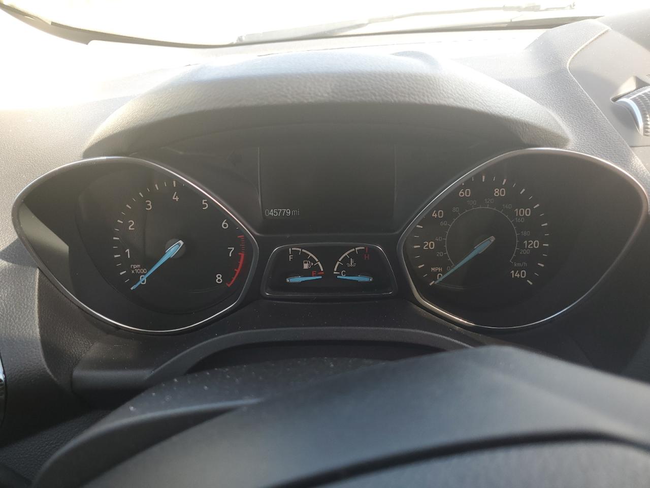 Ford Escape Titanium Image 6