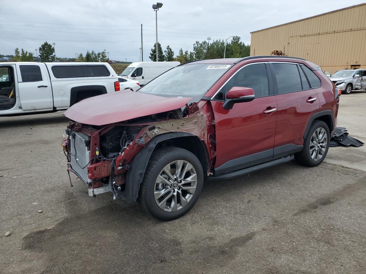 Toyota RAV4 Limited Image 1