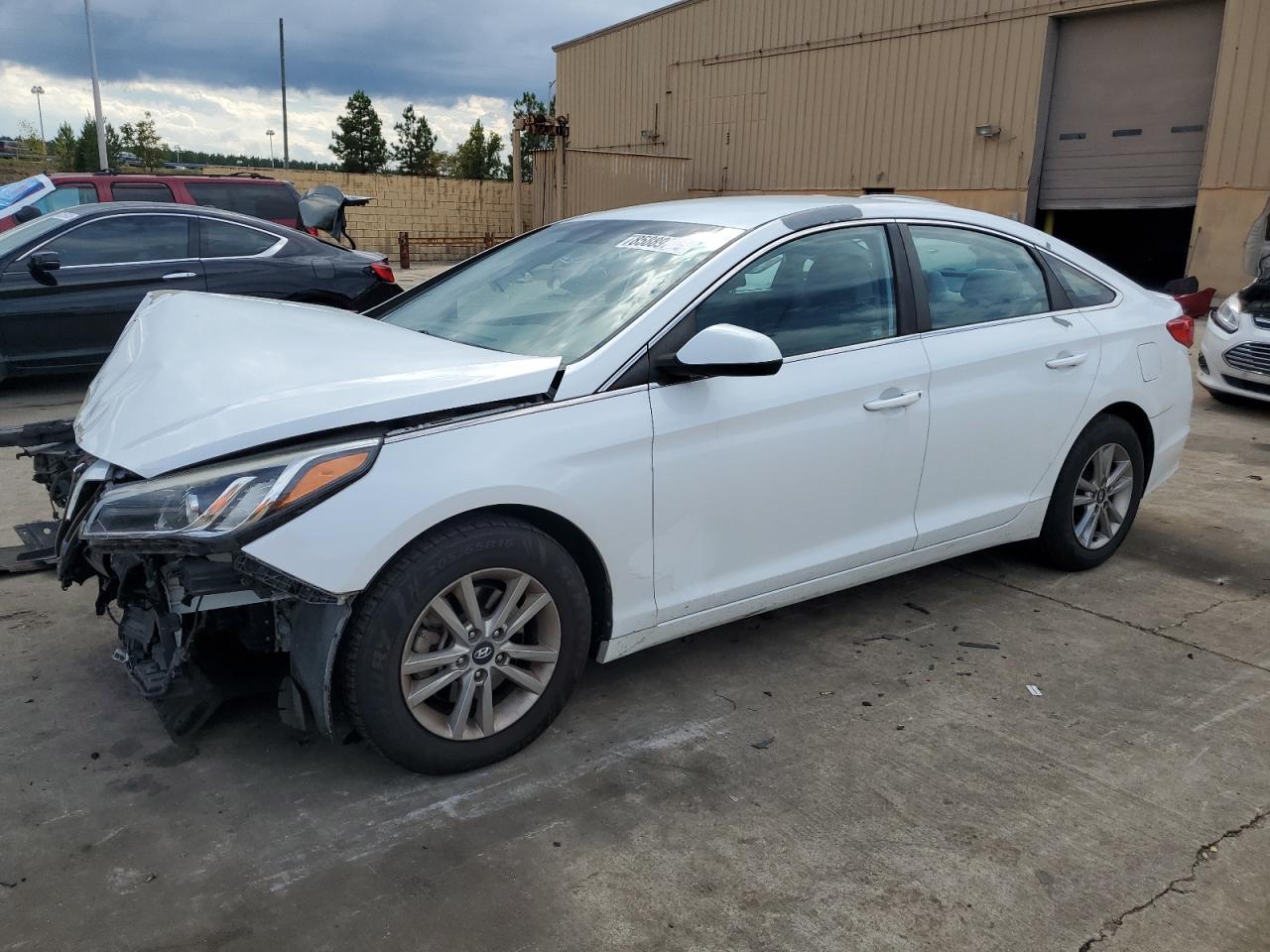 Hyundai SONATA Se Image 1