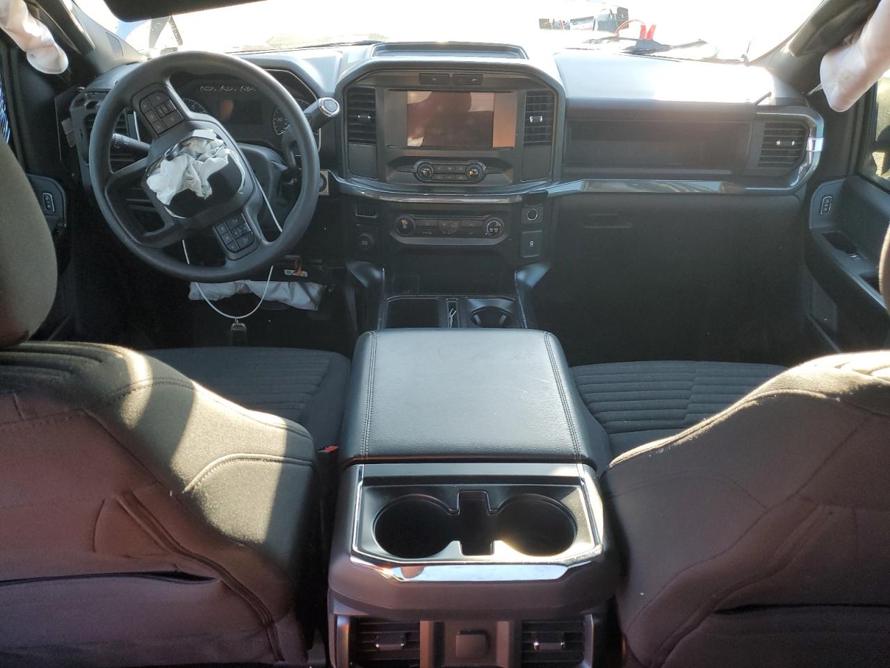 Ford F-150 Supercrew Image 5