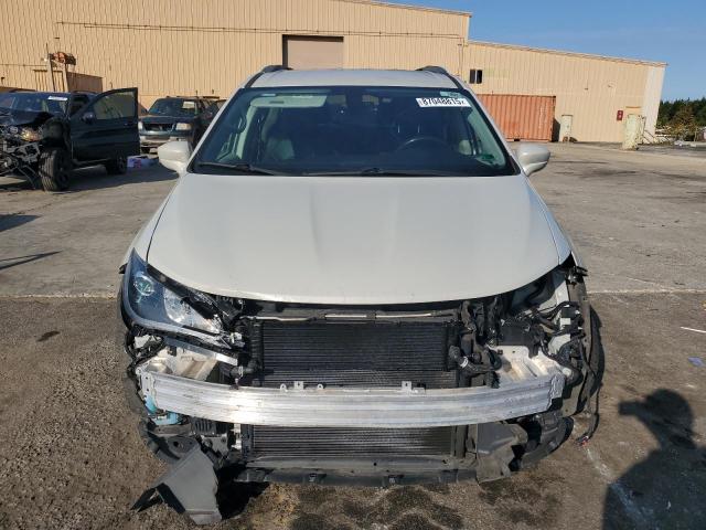 Chrysler Pacifica Hybrid Touring L Image 6