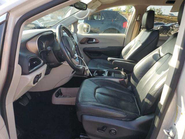 Chrysler Pacifica Hybrid Touring L Image 10