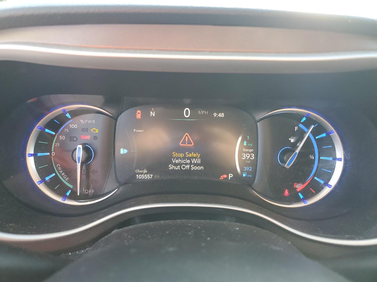 Chrysler Pacifica Hybrid Touring L Image 13