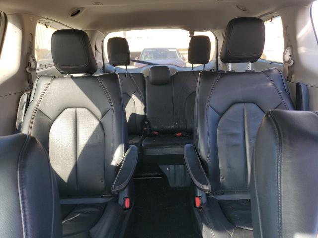 Chrysler Pacifica Hybrid Touring L Image 7