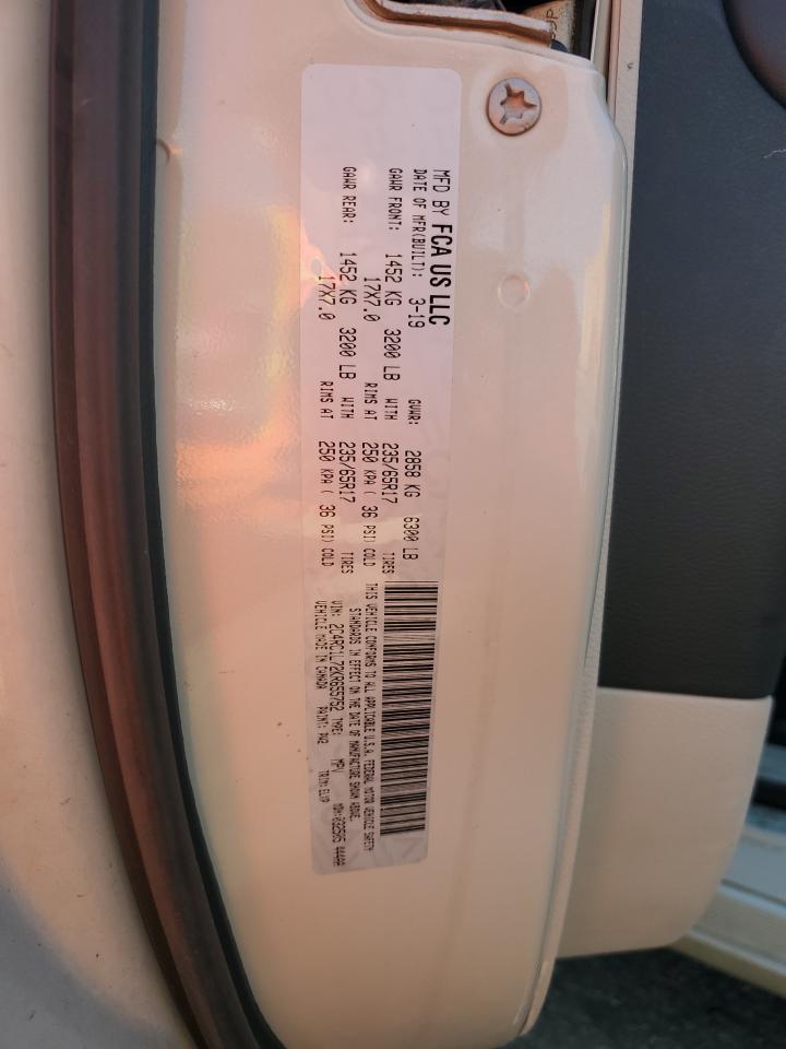 Chrysler Pacifica Hybrid Touring L Image 5