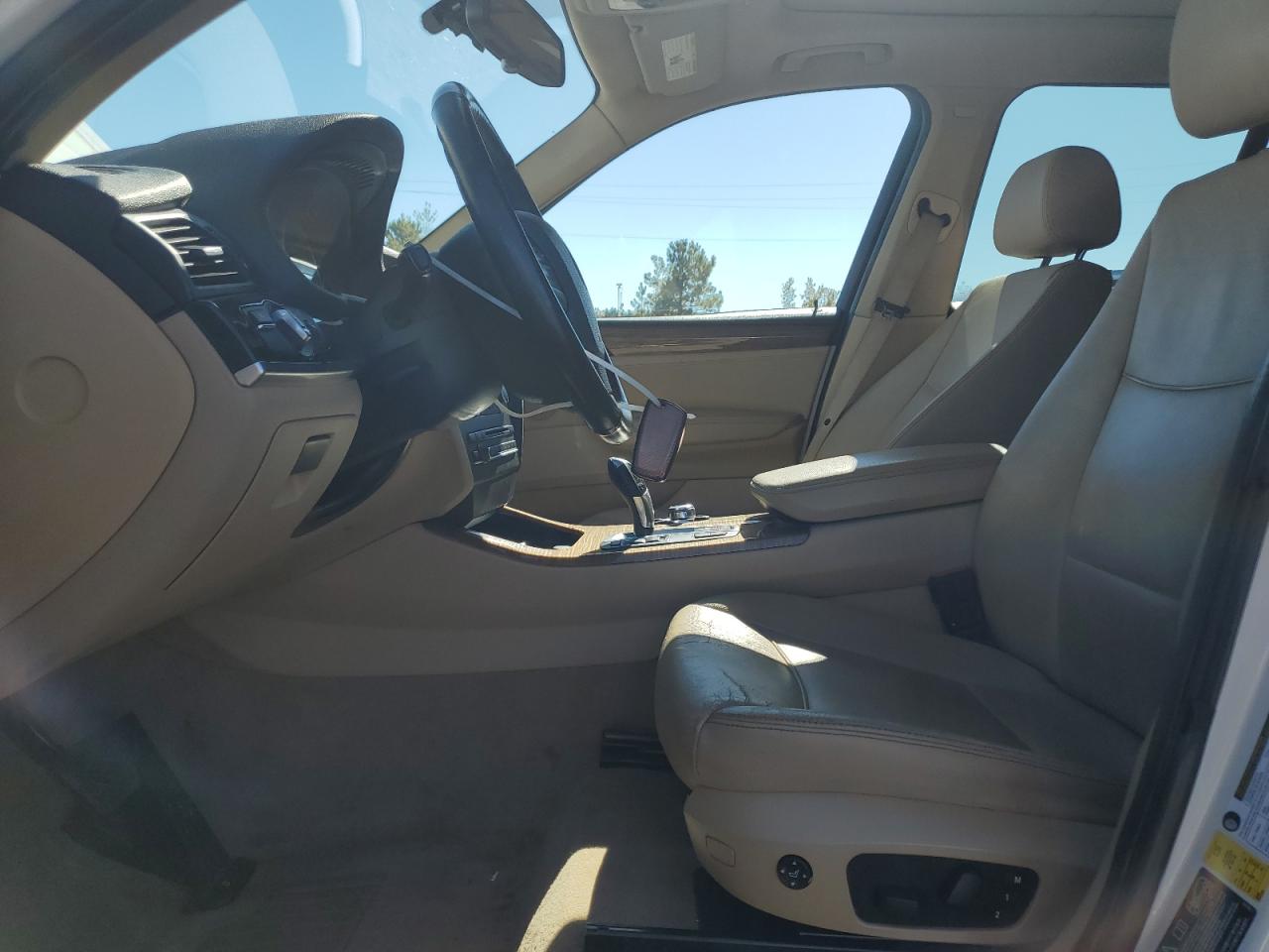 BMW X Series Xdrive28i Image 10