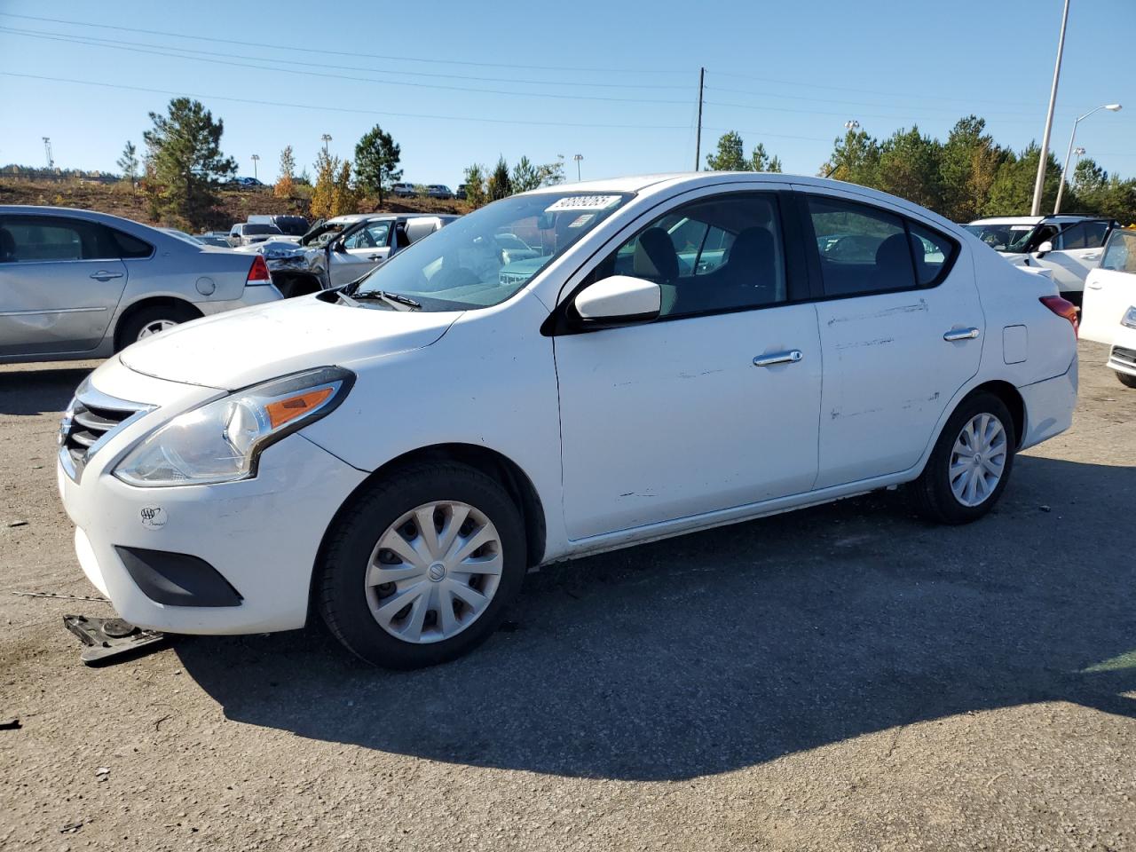 Nissan Versa S Image 1