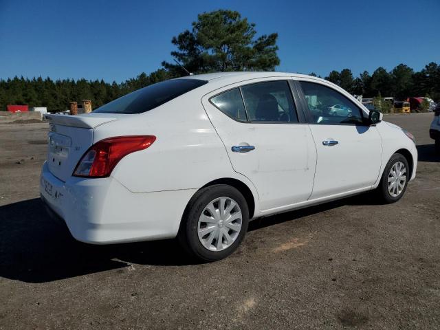 Nissan Versa S Image 4