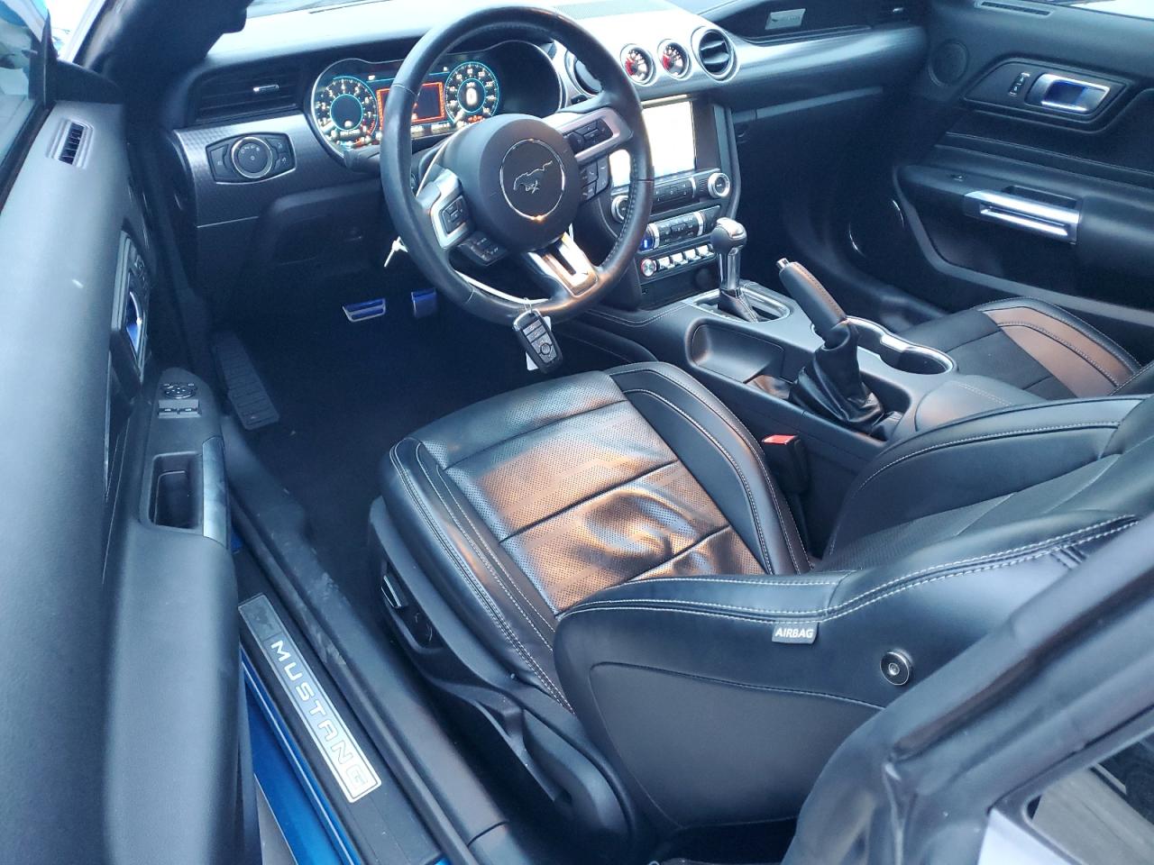 Ford Mustang Gt Image 13