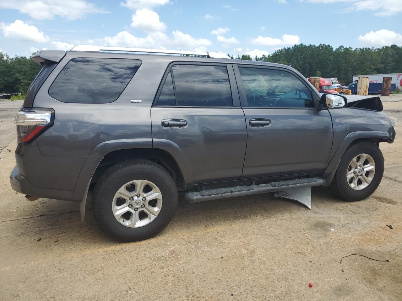 Toyota 4Runner Sr5 Image 11