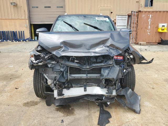 Toyota 4Runner Sr5 Image 13