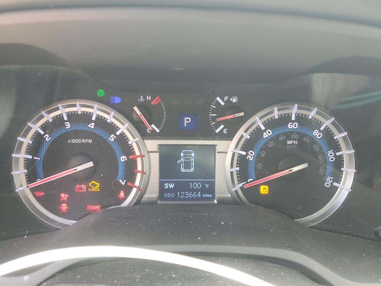 Toyota 4Runner Sr5 Image 6