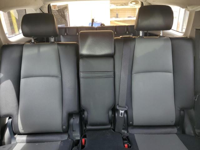 Toyota 4Runner Sr5 Image 3