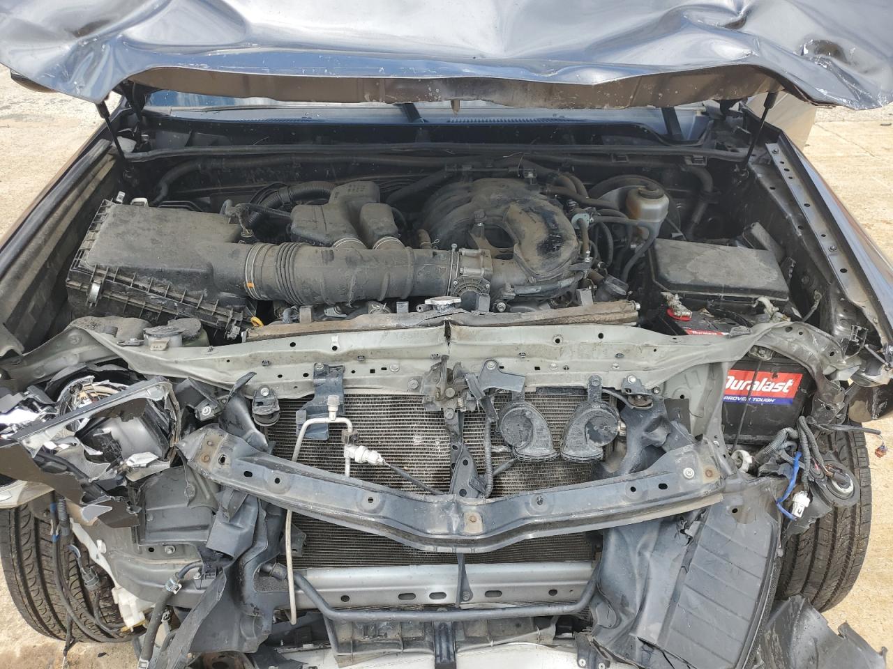 Toyota 4Runner Sr5 Image 4