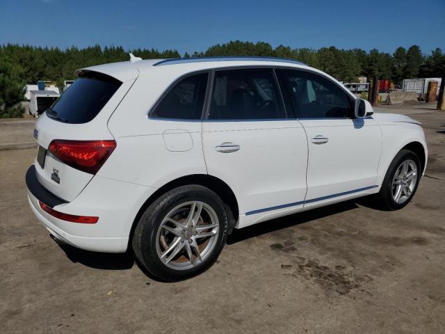 Audi Q5 Premium Plus Image 2