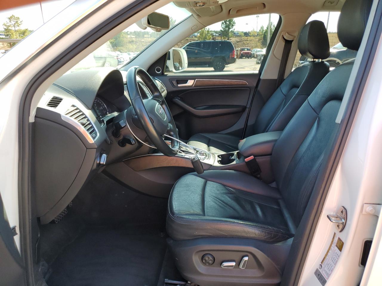 Audi Q5 Premium Plus Image 9