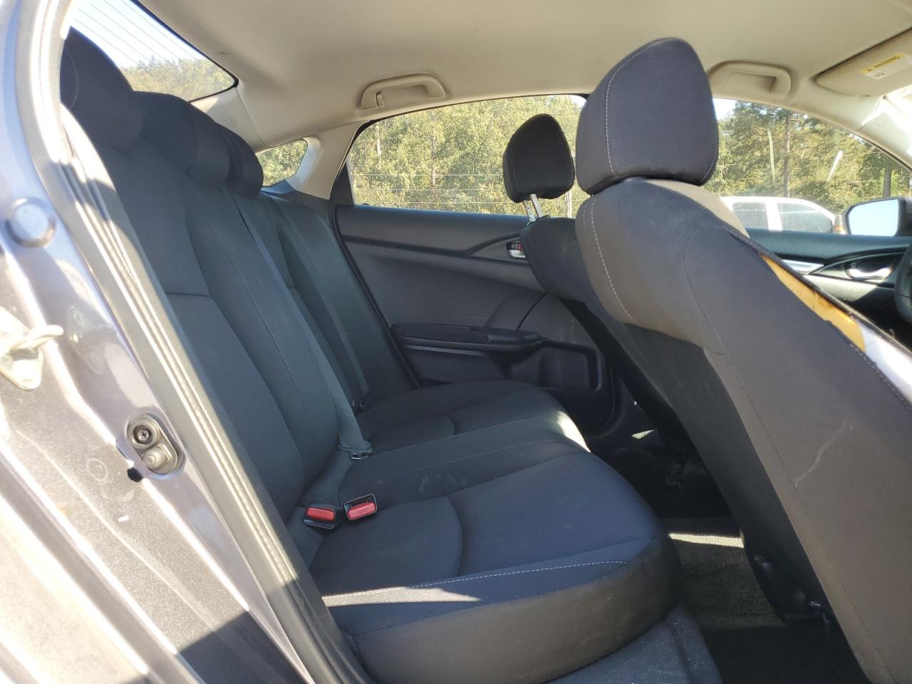 Honda Civic Lx Image 9