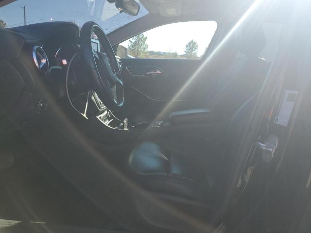 Mercedes-Benz GLA 250 4matic Image 2