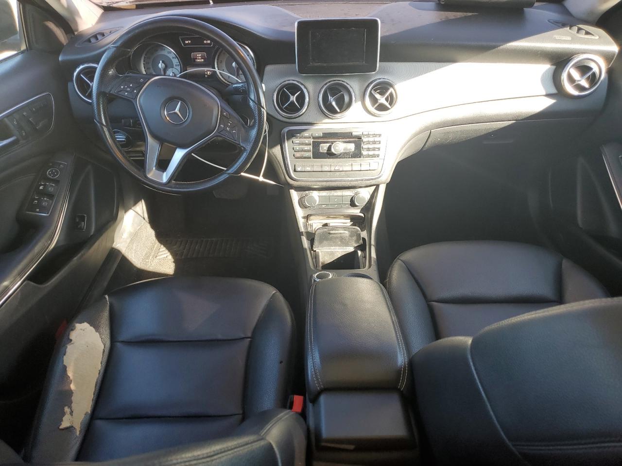 Mercedes-Benz GLA 250 4matic Image 6