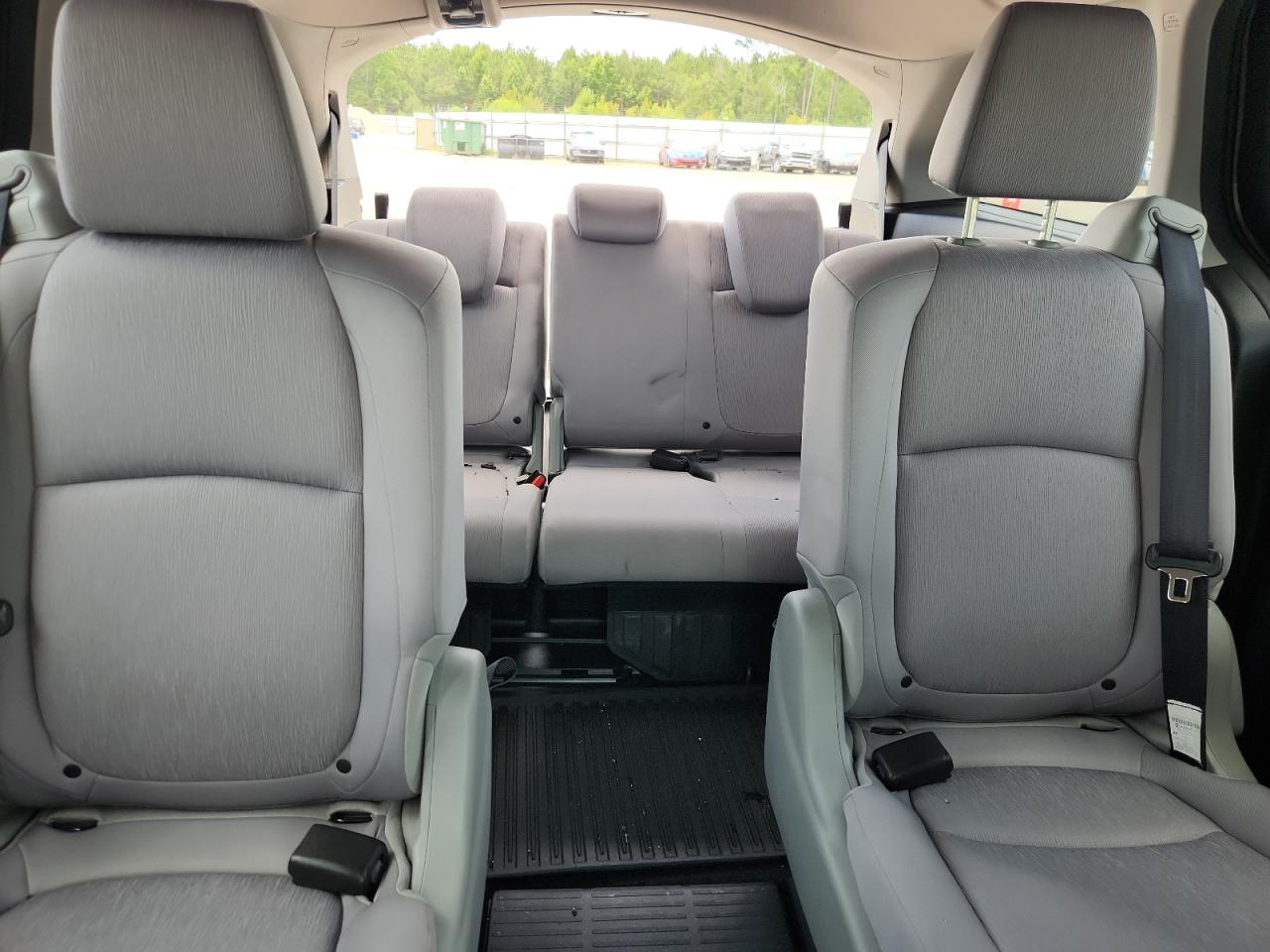 Honda Odyssey Lx Image 10
