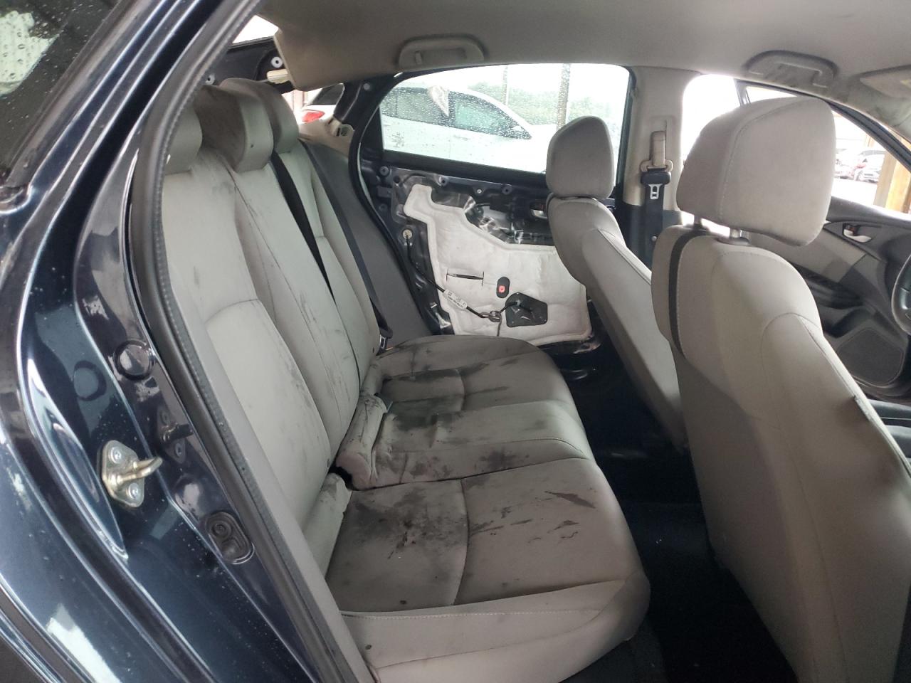 Honda Civic Lx Image 9