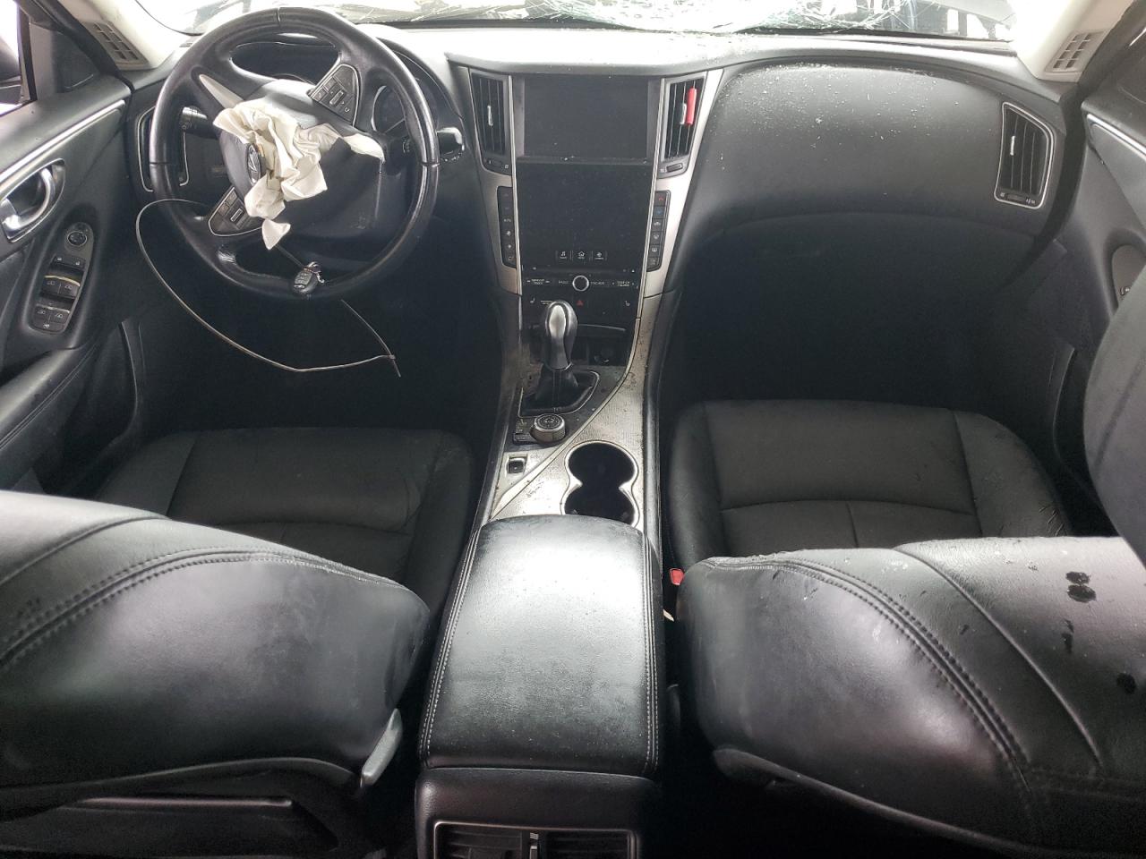 INFINITI Q50 Base Image 12