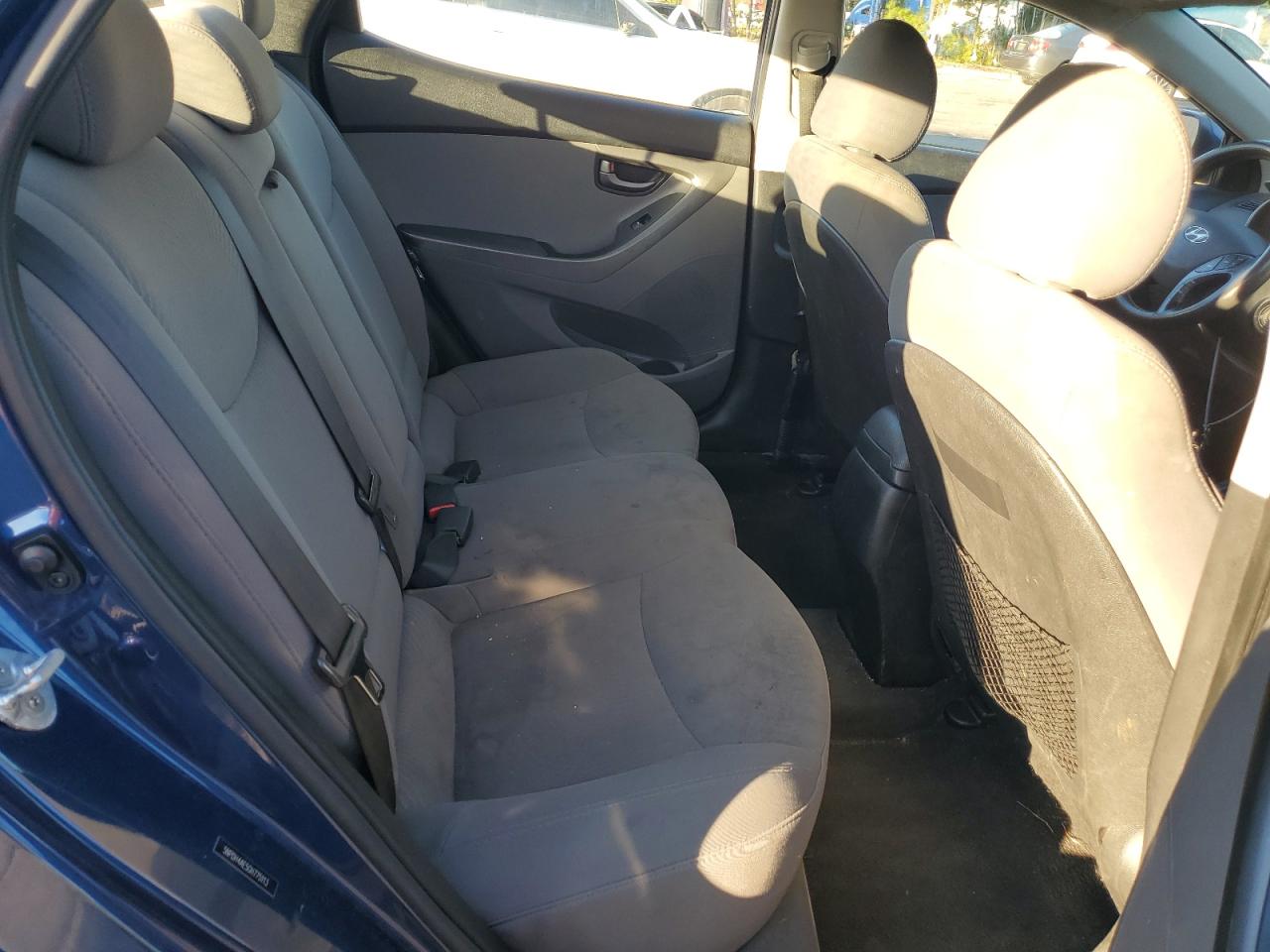 Hyundai ELANTRA Se Image 9