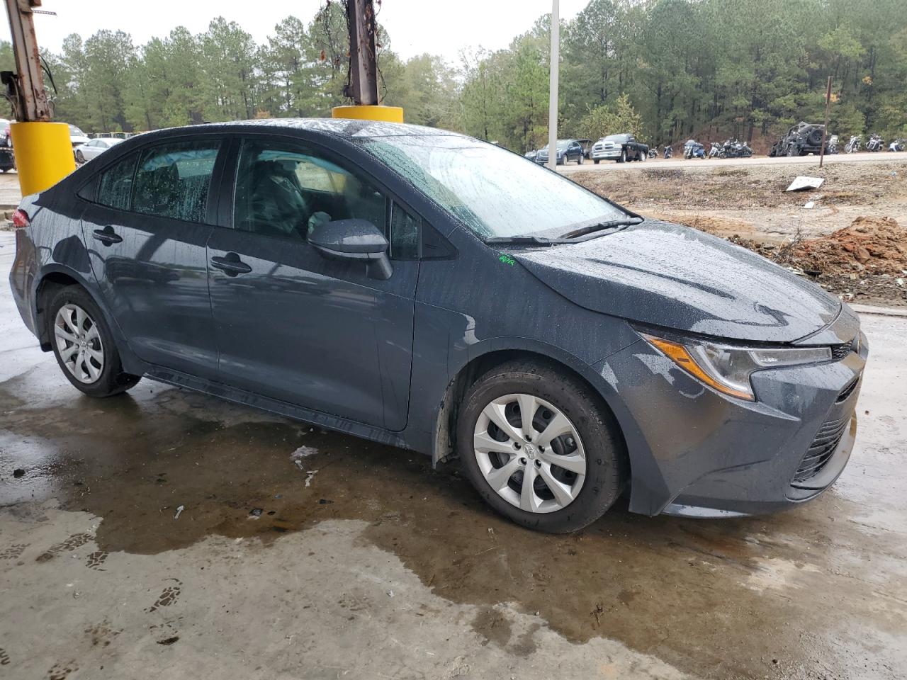 Toyota Corolla Le Image 8