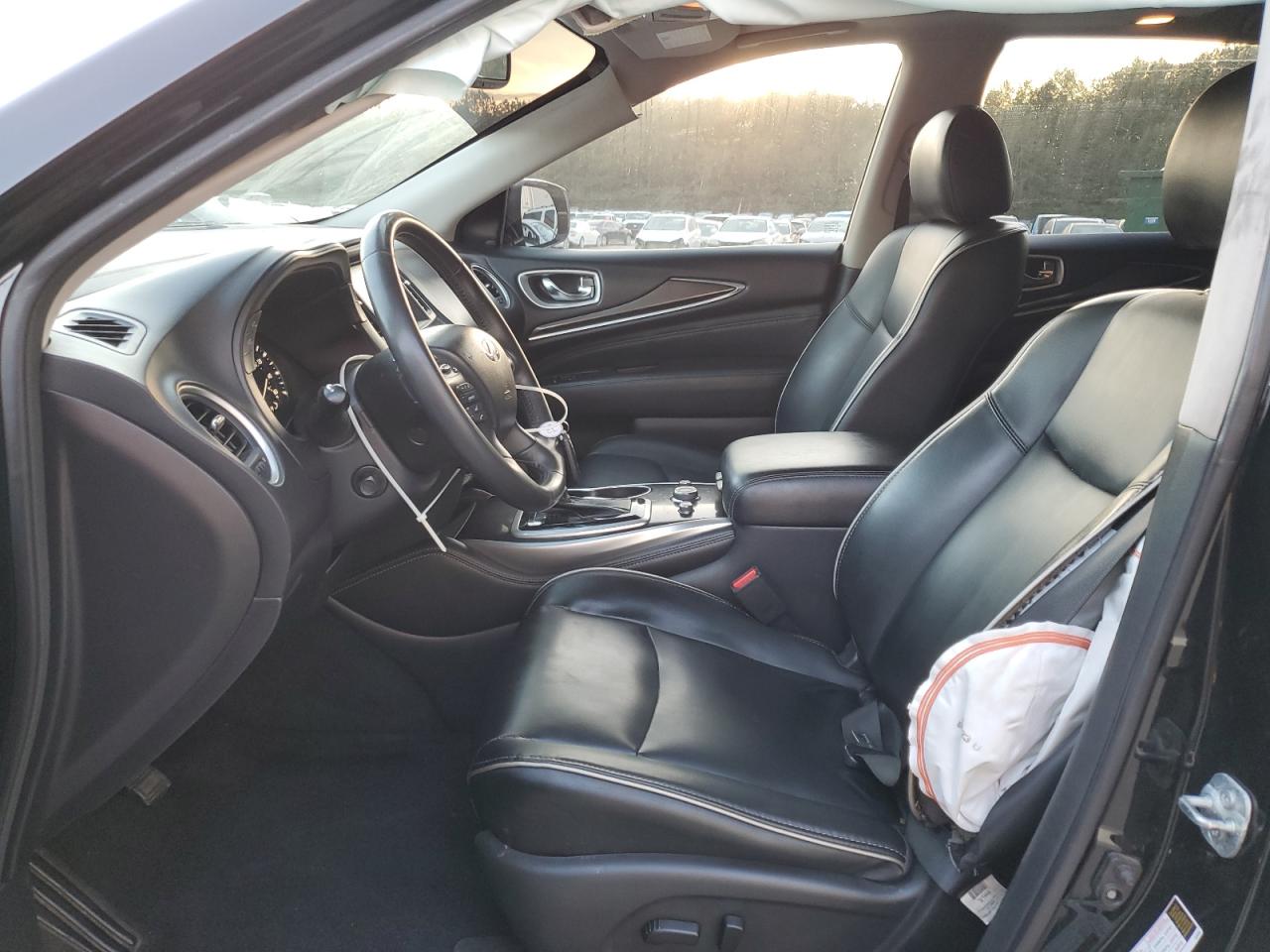 INFINITI Qx Luxe Image 11