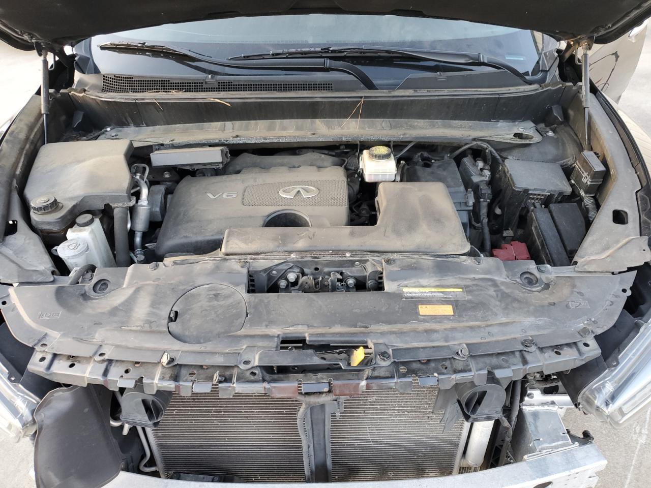 INFINITI Qx Luxe Image 9