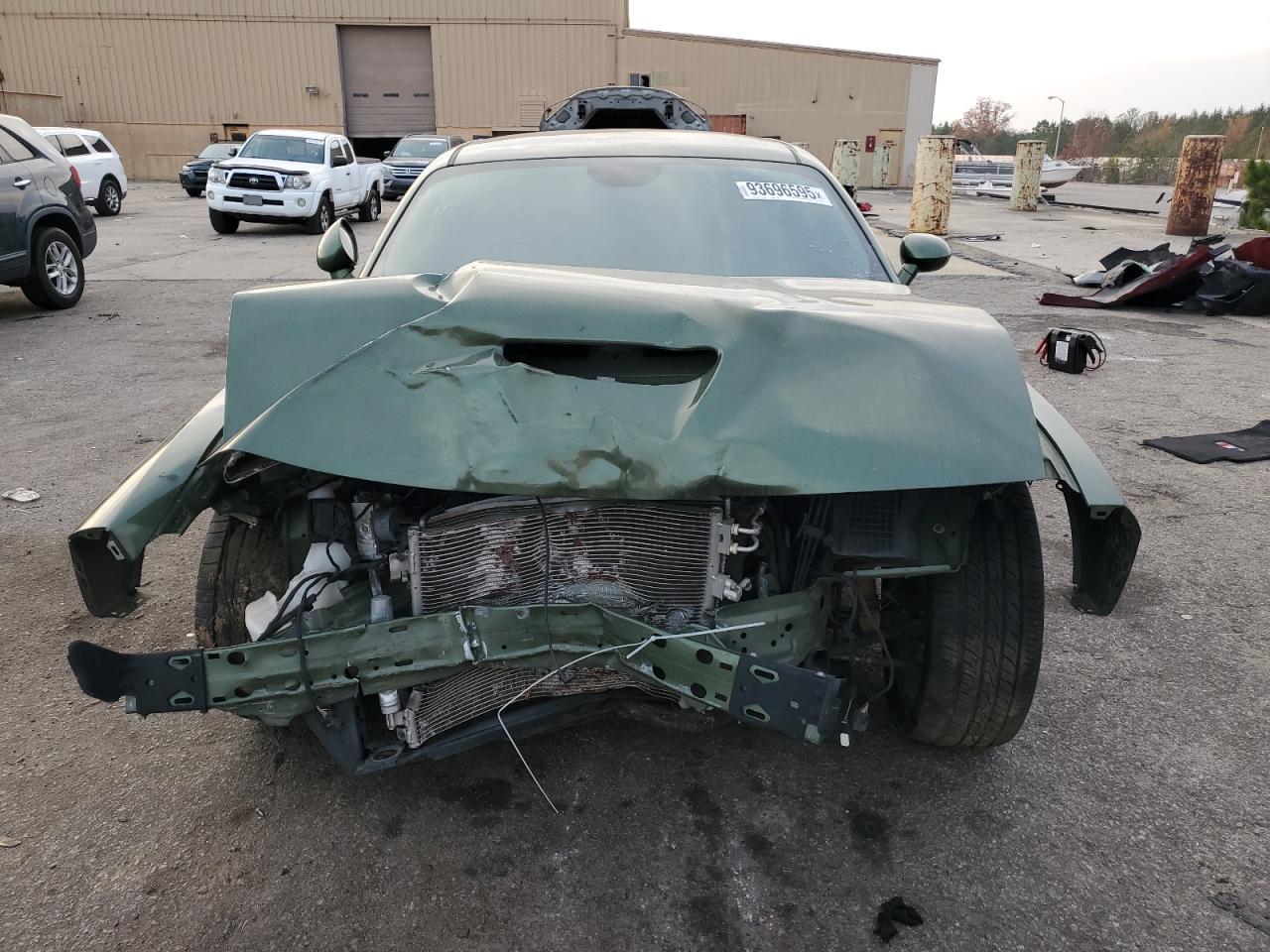 Dodge Challenger R/t Image 5