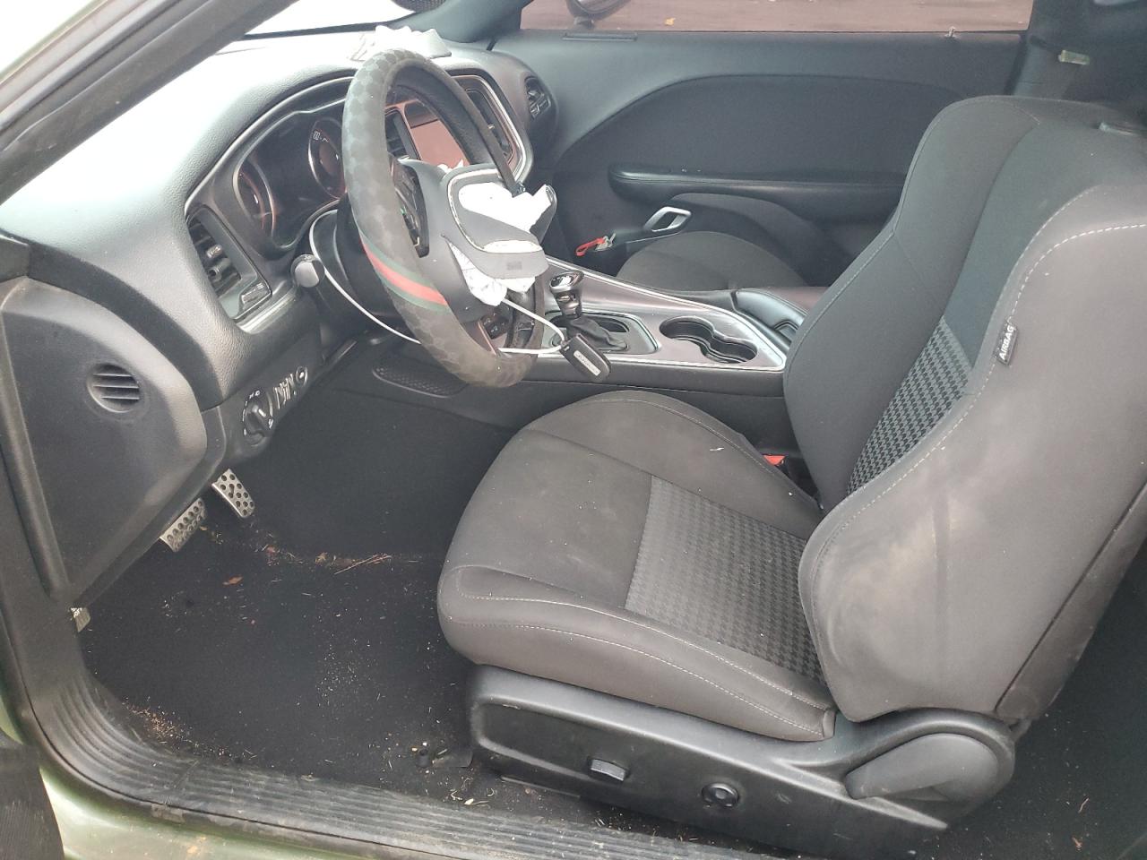 Dodge Challenger R/t Image 6