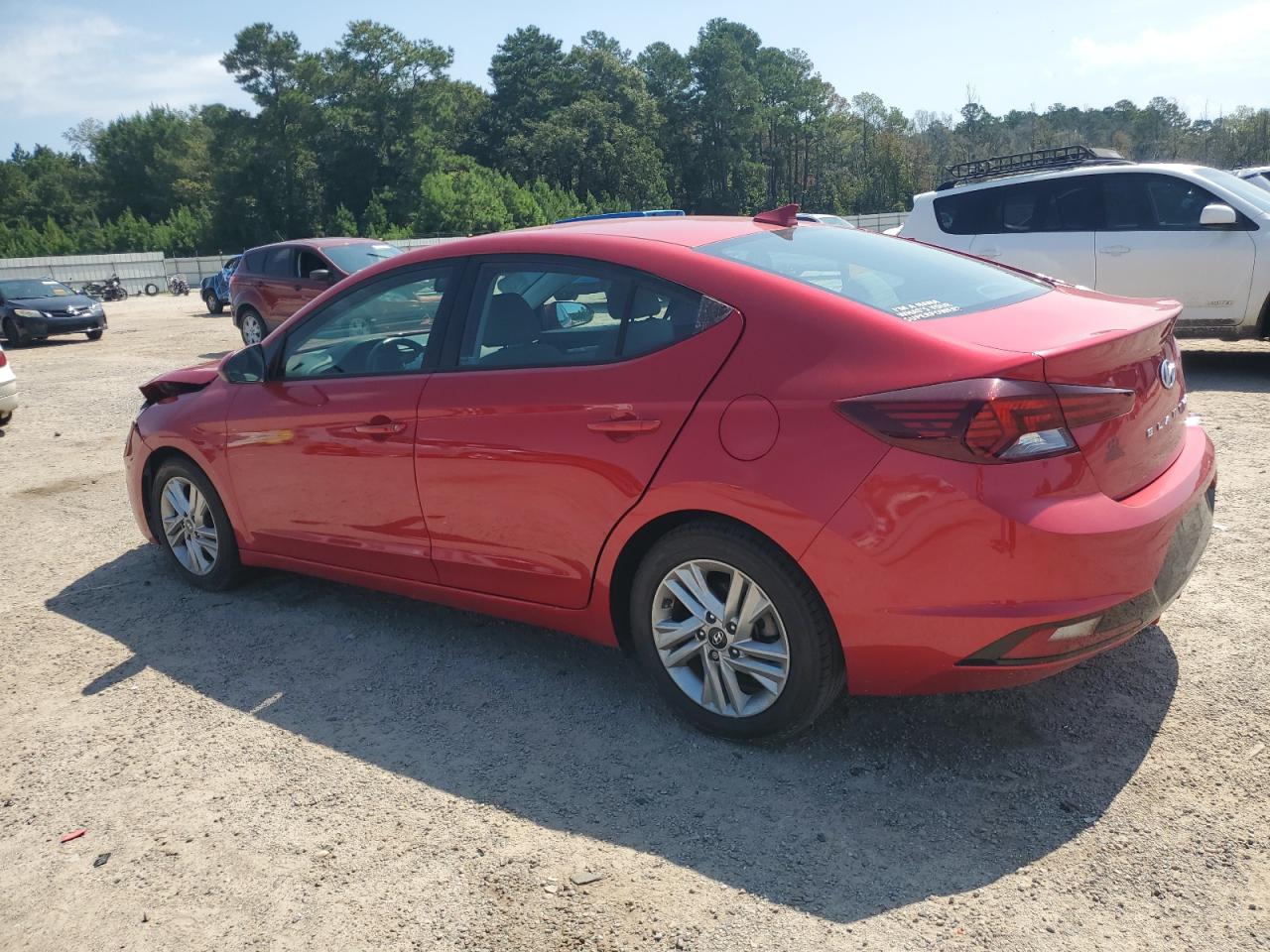 Hyundai ELANTRA Sel Image 3