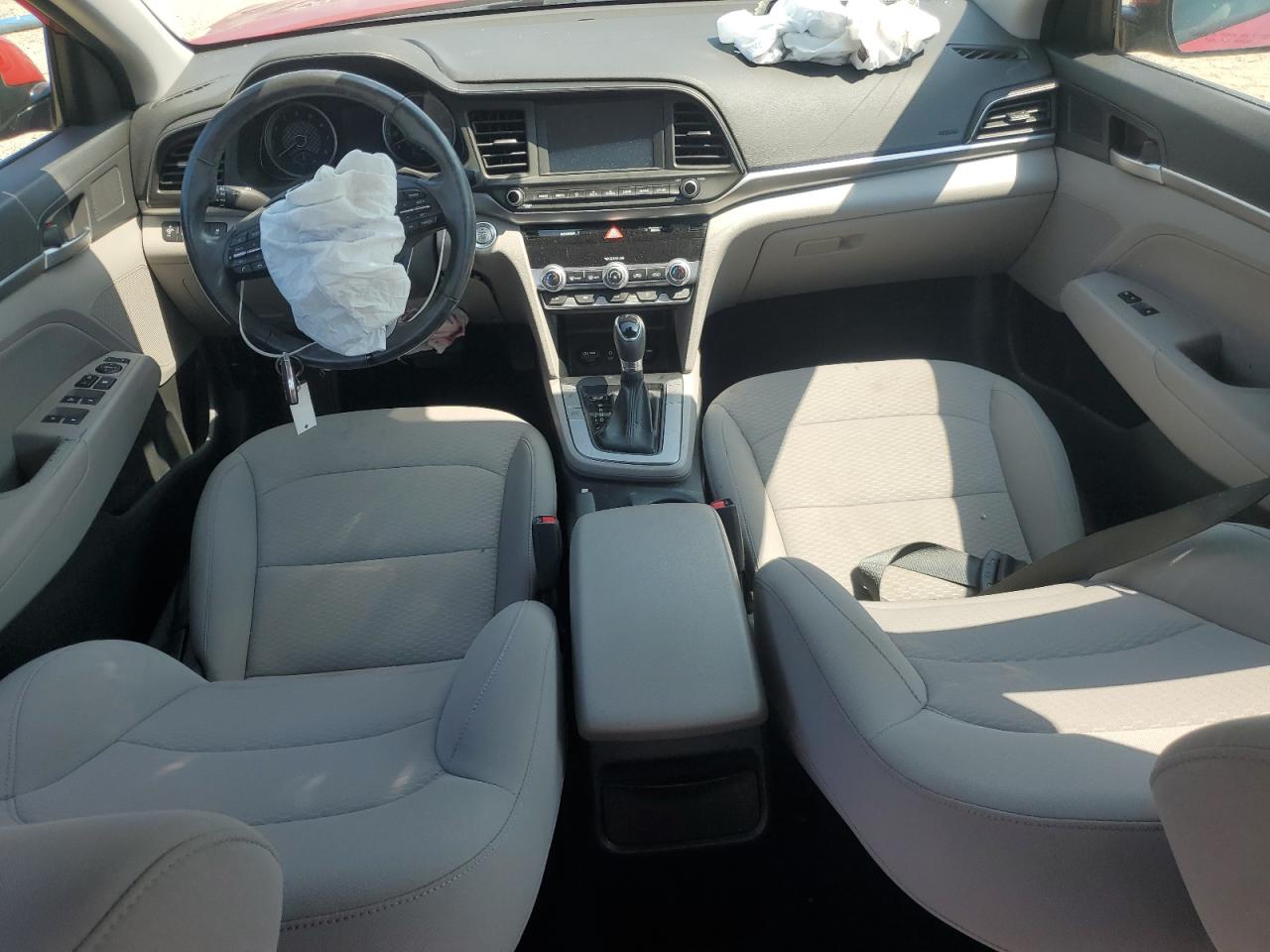 Hyundai ELANTRA Sel Image 11